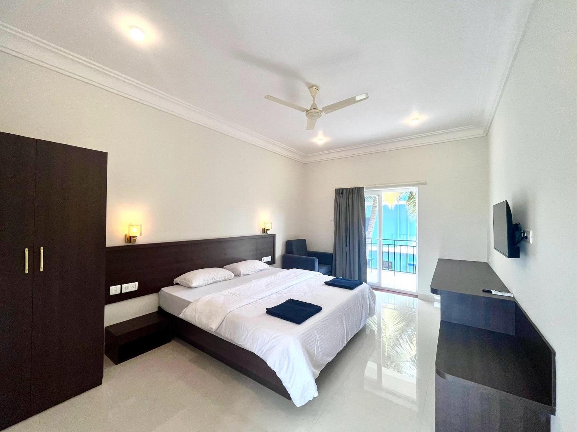Morjim Sunset Guesthouse - 300 Meter To Morjim Beach Exterior foto